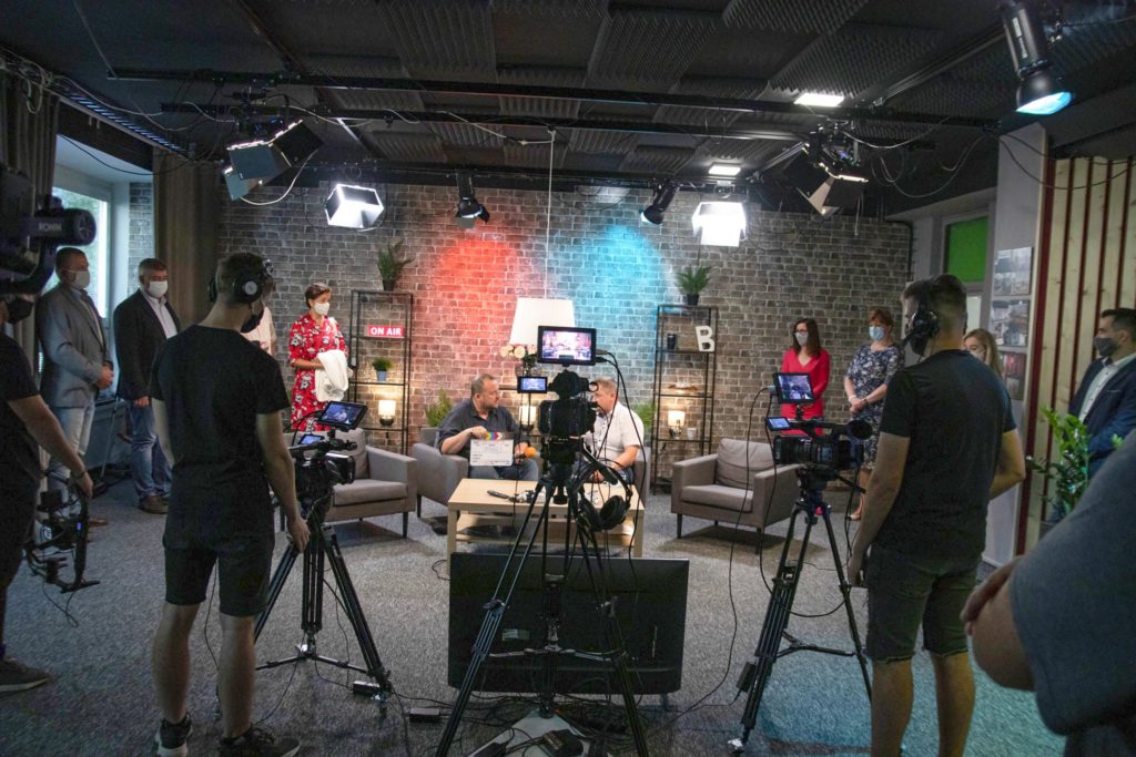 Otváranie TV štúdia