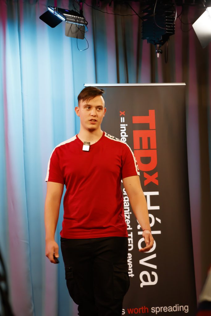 TEDx Hálova 2021 prezentujúci 3