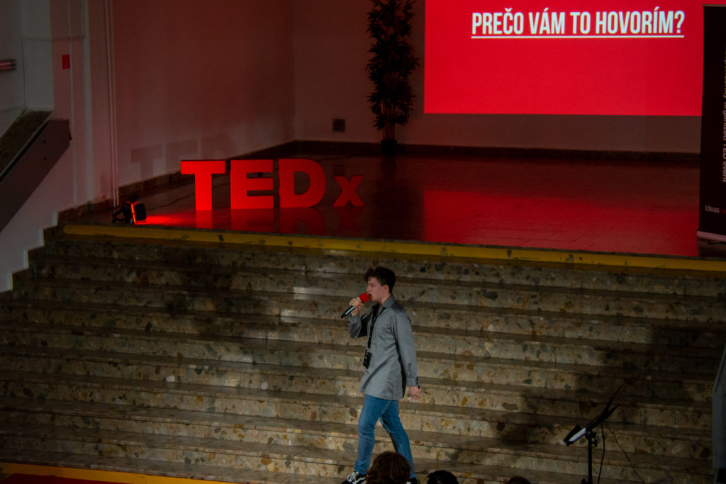 TEDx Hálova 2023 prezentujúci 1