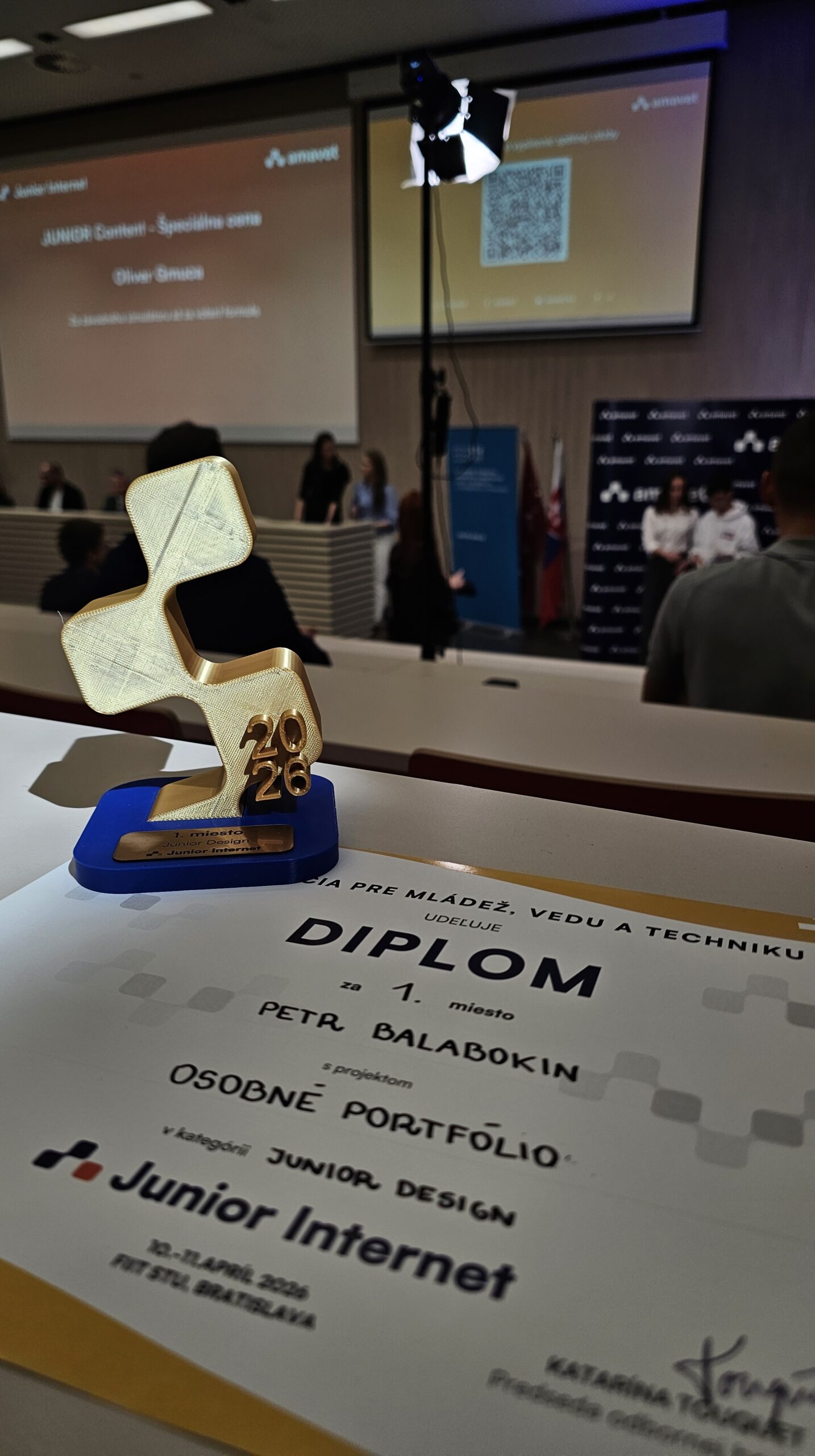 Zobraziť' článok 1. Miesto na súťaži Junior Internet