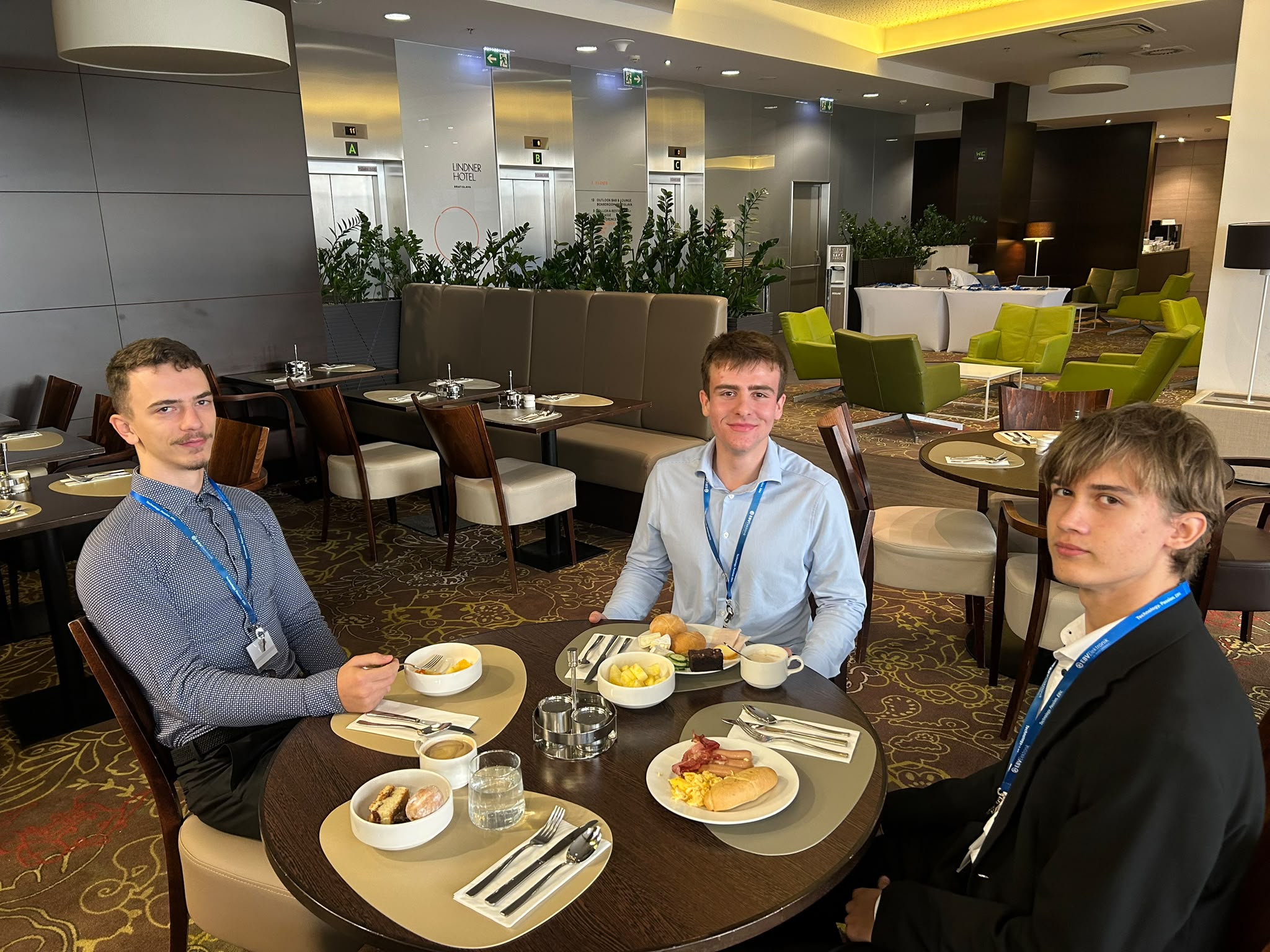 Zobraziť článok Študenti SPŠE Hálova na EBV TechTrends Summit 2026 v Bratislave